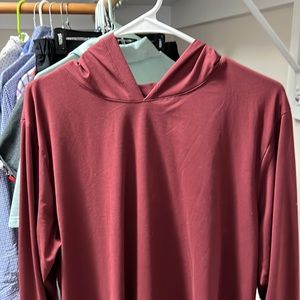 Cuts clothing elongated maroon T-shirt hoodie